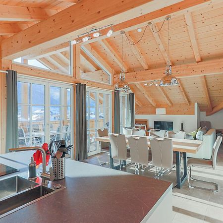 Luxury Penthouse With Balcony Ski Storage Carport Lift Apartment Brixen im Thale Exterior foto