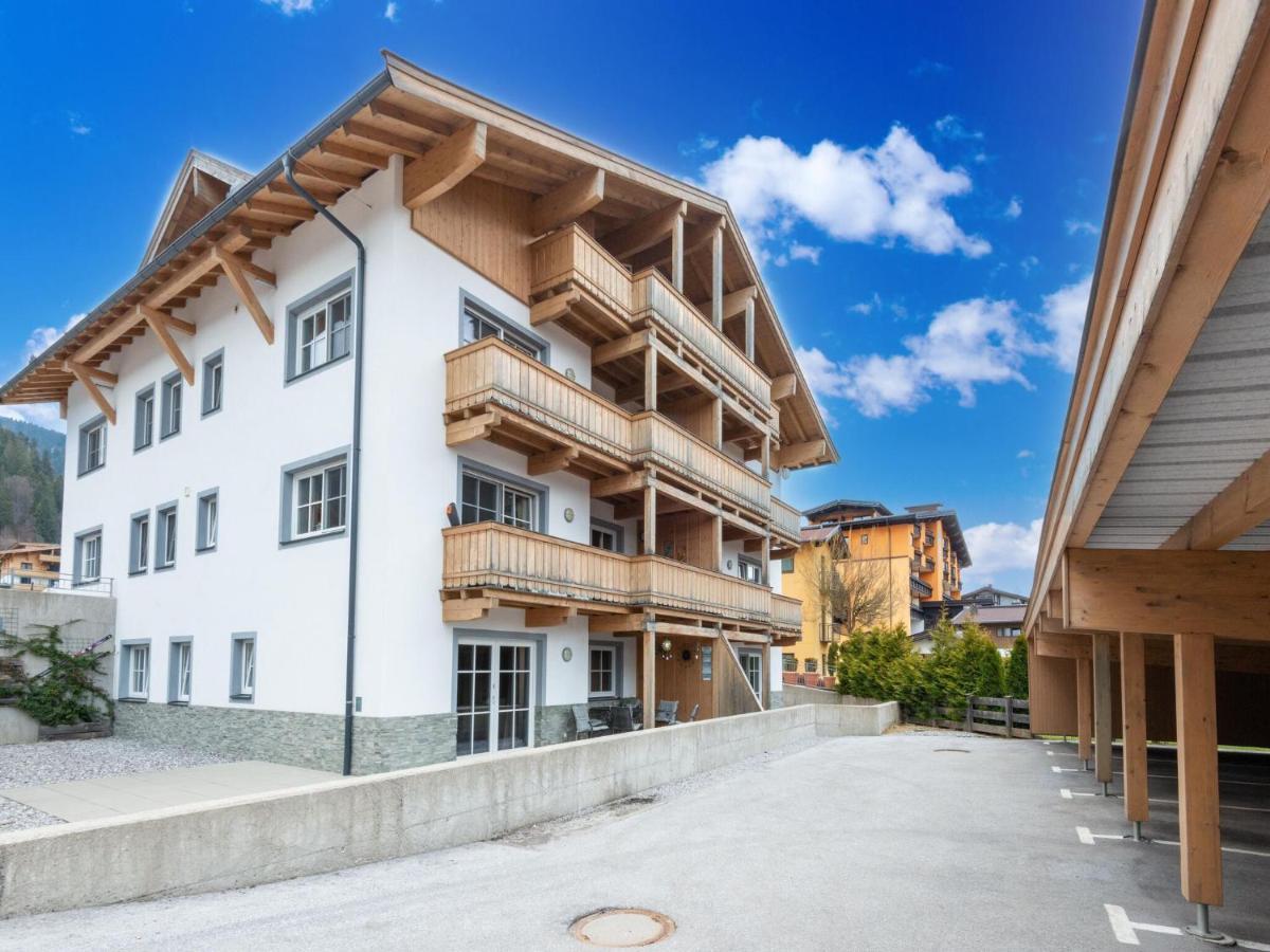 Luxury Penthouse With Balcony Ski Storage Carport Lift Apartment Brixen im Thale Exterior foto